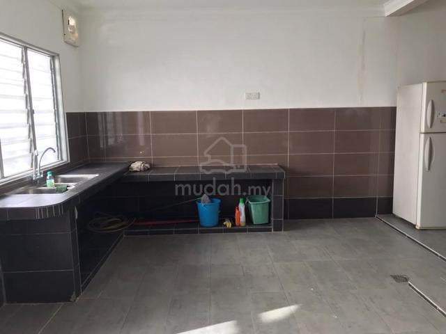FULLY EXTEND 2 Sty House Taman LEP/Kota Perdana Equine Seri Kembangan 1