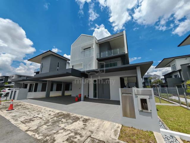 Samarahan La Promenade Semi-D 3 Storey 1