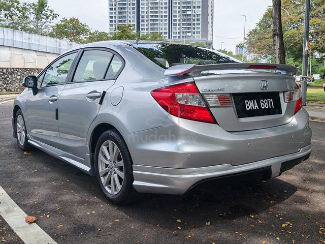2013 Honda CIVIC 1.8 S (A) BOLEH KEDAI LOAN - 3