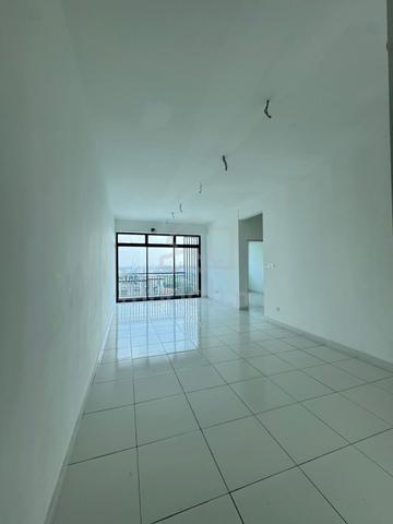 Sky Gardens Residences 1
