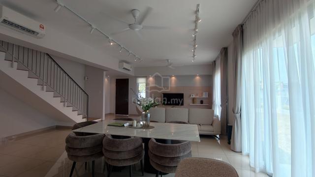 New Double Storey Puncak Alam 1