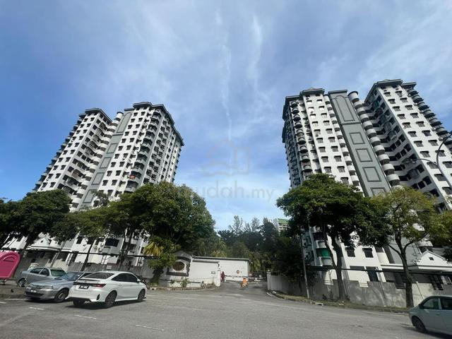 Ferringhi Delima Condominium 1