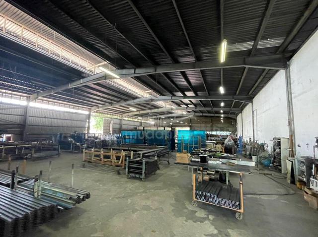Big land Bandar Teknologi Kajang Semi D with Office/Warehouse For Sale 1
