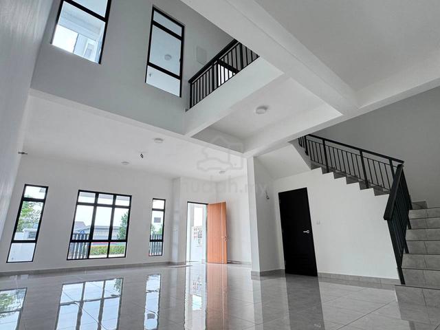 Iconia Garden Residence, Brand New, Double Storey, Original Unit, gng 1