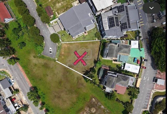 CORNER FLAT LAND BUNGALOW LOT ,JALAN KRISTAl , SEKYEN 7 SHAH ALAM 1