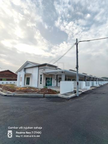 (KOTASAS) Dekat dgn Jln Utama/ Highway/ Kemudahan, Ada tanah extra 1