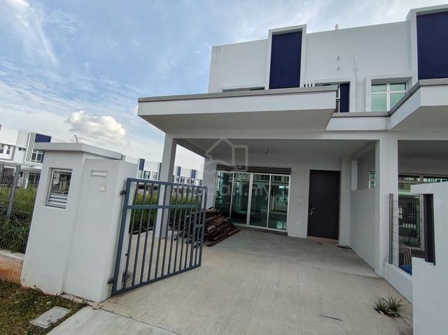 Dato Onn Double Storey Corner Lot House 3Bed 3Bath @ Perjiranan 14 1