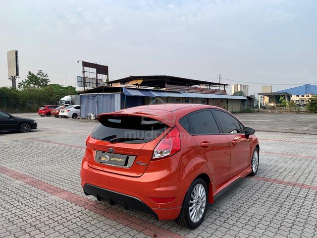 Ford FIESTA 1.5 AUTO SPORT 2013 - 4