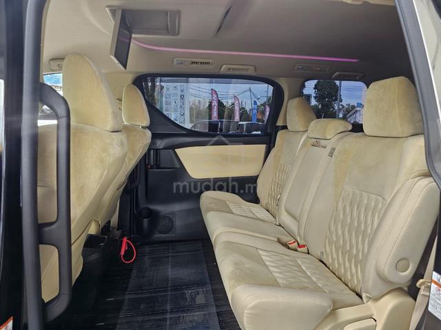 2021 Toyota ALPHARD 2.5 8 SEATER 2 POWER DOOR - 4