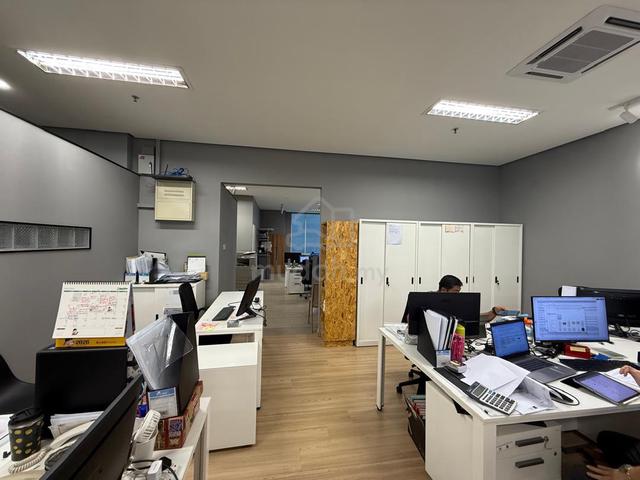 .🔥SOHO SUITES office space KLCC near LRT pavilion SME business 1
