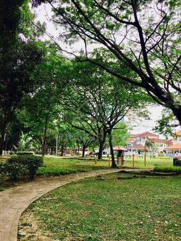 Good deal, 2 sty terrace house for sale @ Mutiara Damansara, Selangor 1