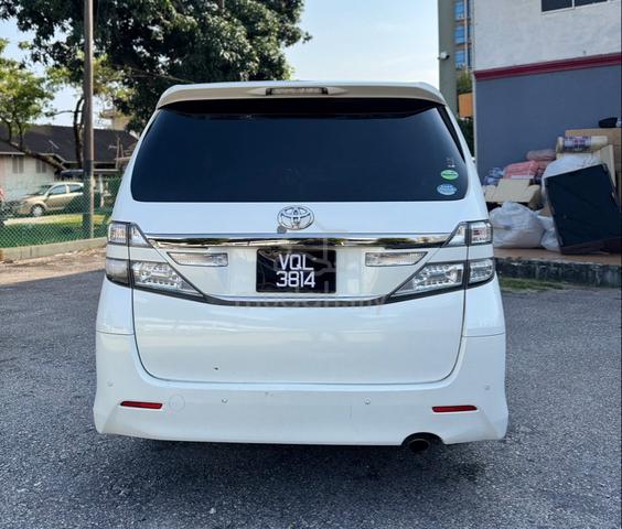 2013 Toyota VELLFIRE 2.4 Z GOLDEN EYES FACELIFT - 4