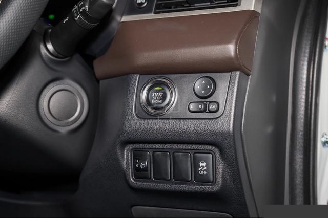 Mitsubishi Xpander with Dealer Accessories Package - 5