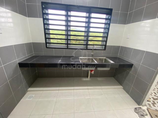 ROOM FOR RENT (Immediate Move In) 5
