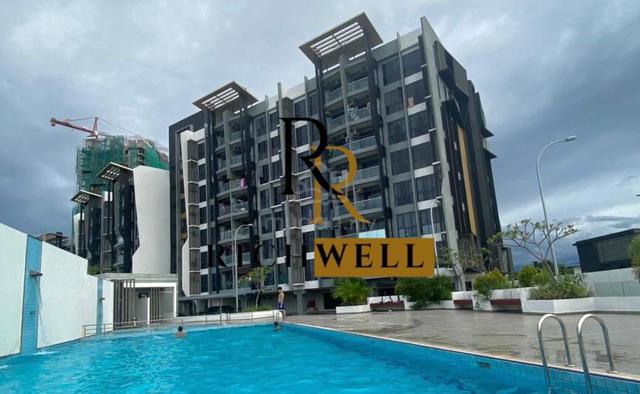 Riverside Residence 1