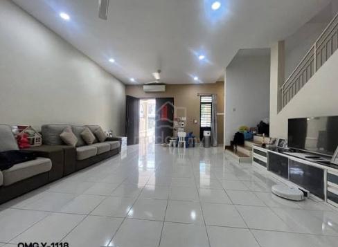 Kota Bayuemas Klang Double Storey Fully Renovated Move In Condition 1