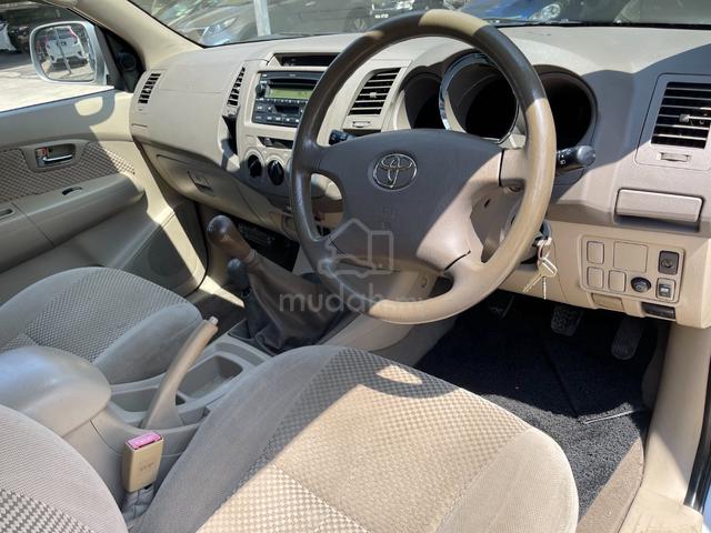 2006 Toyota FORTUNER 2.5 G (M) 1 OWNER CAR KING - 4