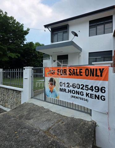 Peaceful Corner Double Storey Semi Detached for RENT at Tanjong Tokong 1