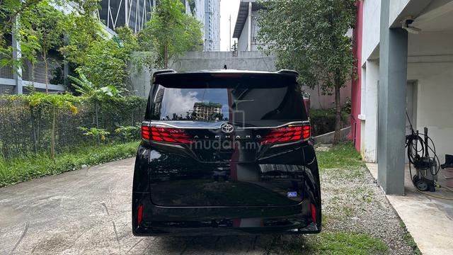 1K Km 2025 Toyota ALPHARD Z Fully Loaded GRADE 5AA - 4