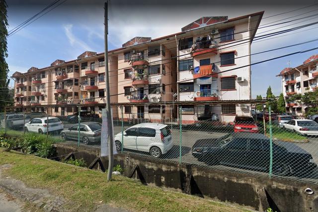 Taman Penampang Apartment 1