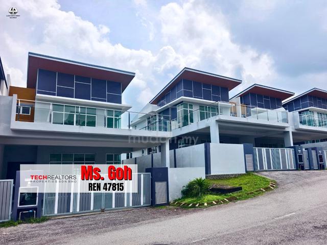 PERAK KAMUNTING SEMI D HOUSE Taman Puncak Taiping near Aeon Mall Lotus 1
