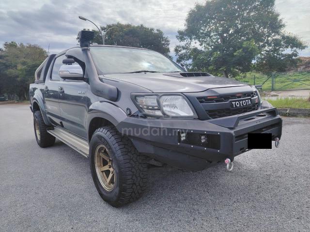Toyota HILUX 2.5 G TRD SPORTIVO (A) NICE SPORTY - 2