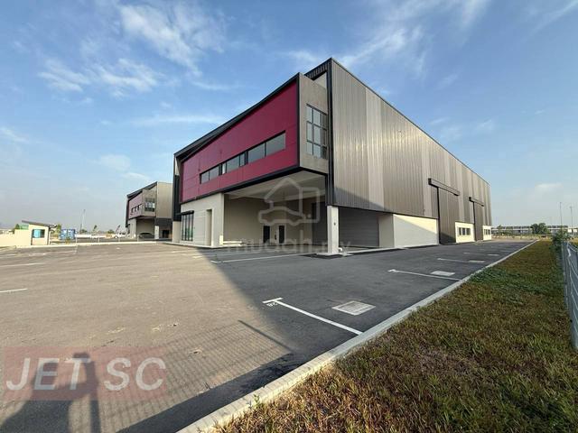 Super Huge Land I8 Bukit Raja Semi Detached Factory 1