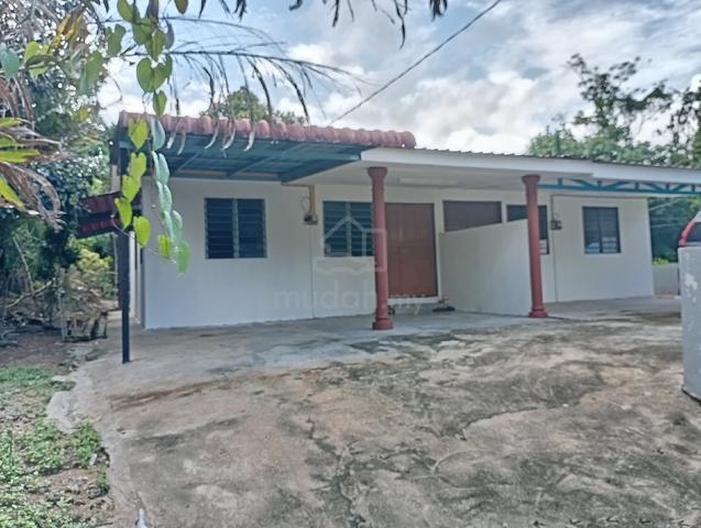 Rumah Sewa di Jeli 1
