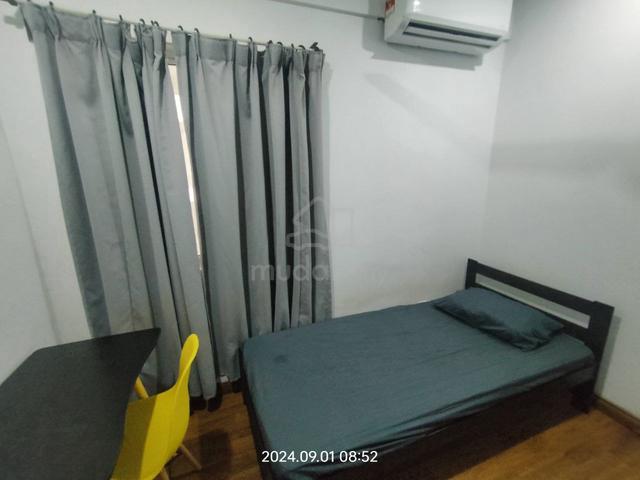 [LRT Cheras] Choice Rooms, Seri Puteri Condo, Attached Bath 1