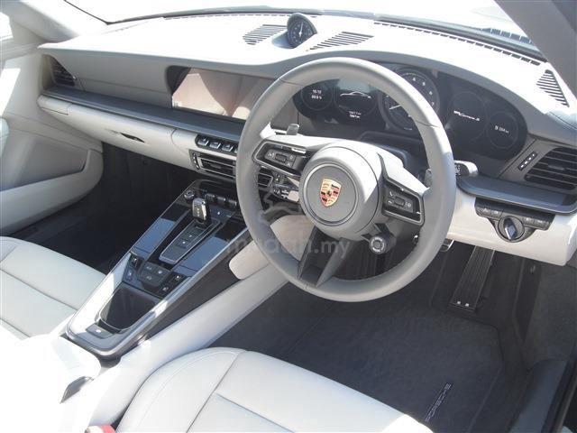 UNREGISTERED 2023 Porsche 911 3.0 CARRERA S (A) - 5