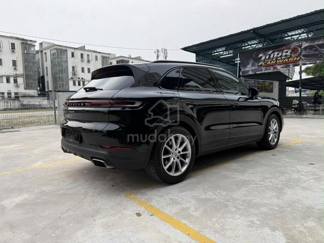 2024 Porsche Cayenne 3.0 V6 (Local) -PREMIUM - 4