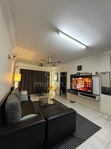 Fully Furnished Room for Rent | Jelutong, Penang  1