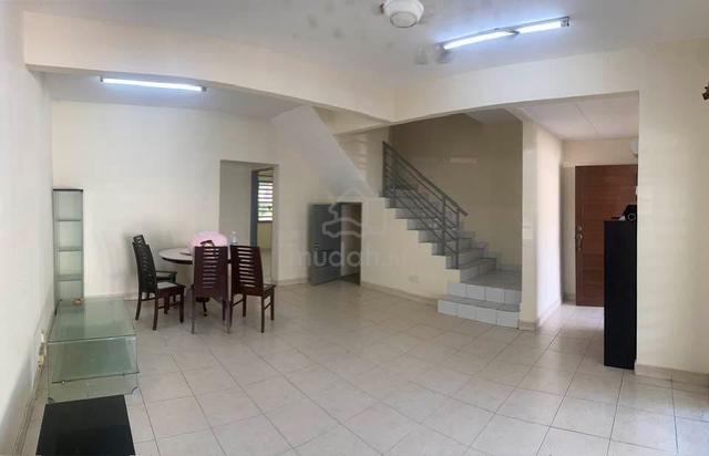 4 Double Storey for rent at Jalan pp5/23 Taman Putra Prima Puchong 1