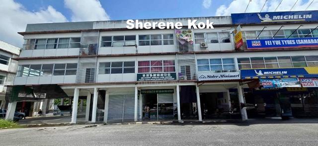 C0071 3 Storey Shop Muara Tuang Facing Main Road Next to DIY 1