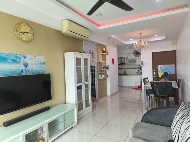 Pinang Laguna 1