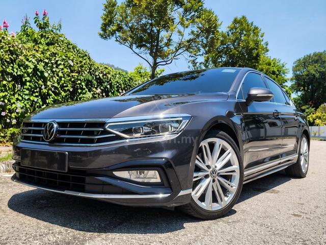 MAR 2022 VOLKSWAGEN PASSAT 2.0 TSi R-LINE 220Ps - 2