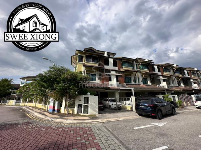 TRIPLE 3 STY TERRACE SOUTHBAY RESIDENCE BATU MAUNG 3130sf LANDED CHEAP 1