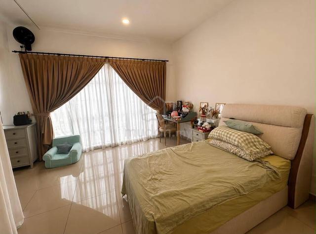 Eco Botanic The Tate Double Storey house for Sale/Renovated unit 1