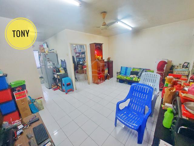 Sri Ivory (Sri Ivori) Apartment 1