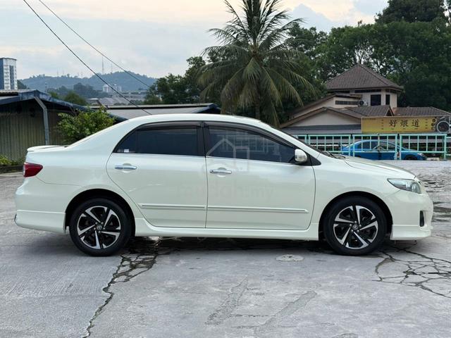 2013 Toyota COROLLA ALTIS 2.0 V (A) - 5