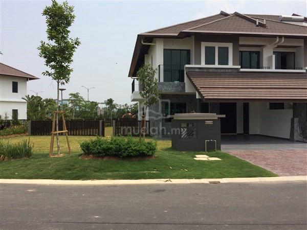 Corner villa at Setia Marina @ Setia Eco Glades Cyberjaya  for sale 1