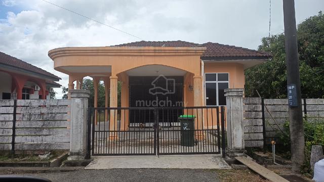 Rumah Sewa Bintong, Perlis 1