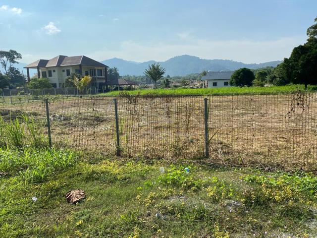 (FOR RENT! BESIDE ROAD!) Residential Land, Sungai Lalang, Semenyih 1