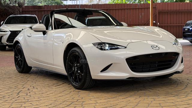 2023 Mazda Roadster 1.5 Manual RS Soft Top 2WD Con - 1