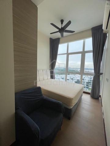 Paragon Residences @ Straits View 1