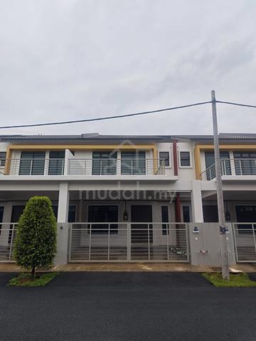 ［Phase 2］Taman Krubong Height Melaka Double Storey Terrace For Rent 🏠 1