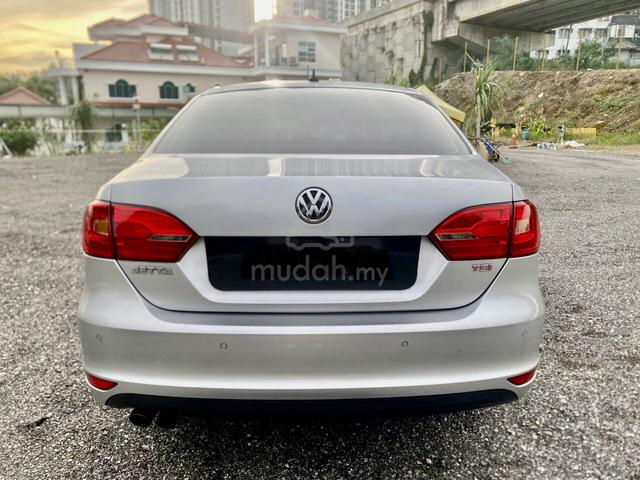2015 Volkswagen JETTA 1.4 TSI (CKD) (A) - 2