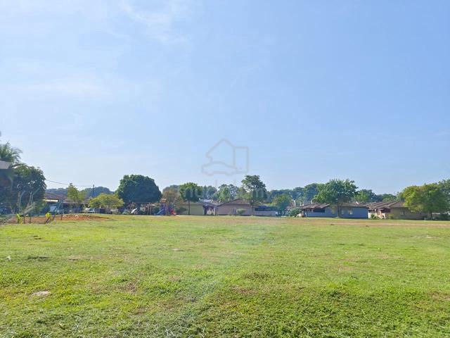 Rumah Corner Lot  (FULL LOAN) 1