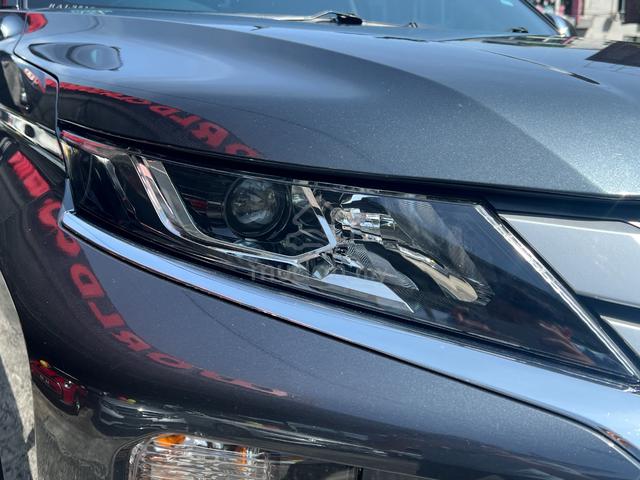 YR 2022 Mitsubishi TRITON 2.4 VGT - 3