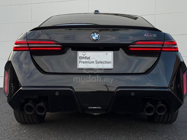 2025 BMW M5 4.4L V8 Biturbo JAPAN - 5